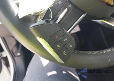 2024 Honda Prologue Touring from USA, damaged, VIN 3GPKHWRM8RS502995